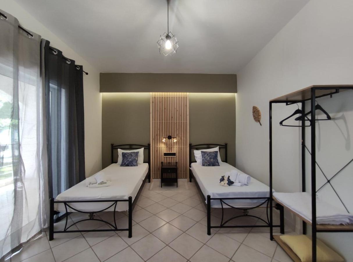 Flisvos Seaside Apartments Ligia Exterior foto